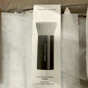 Bare Minerals Beautiful Finish Brush